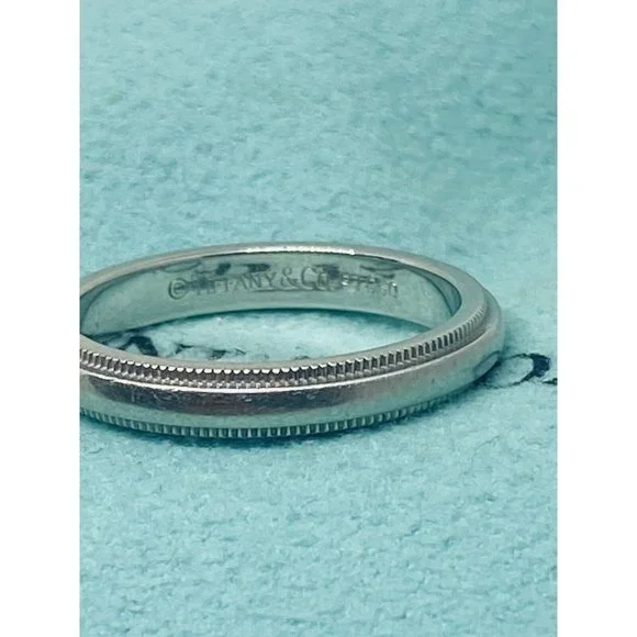 Authentic TIFFANY CO PLATINUM 950 MILGRAIN WEDDING BAND 3MM SIZE